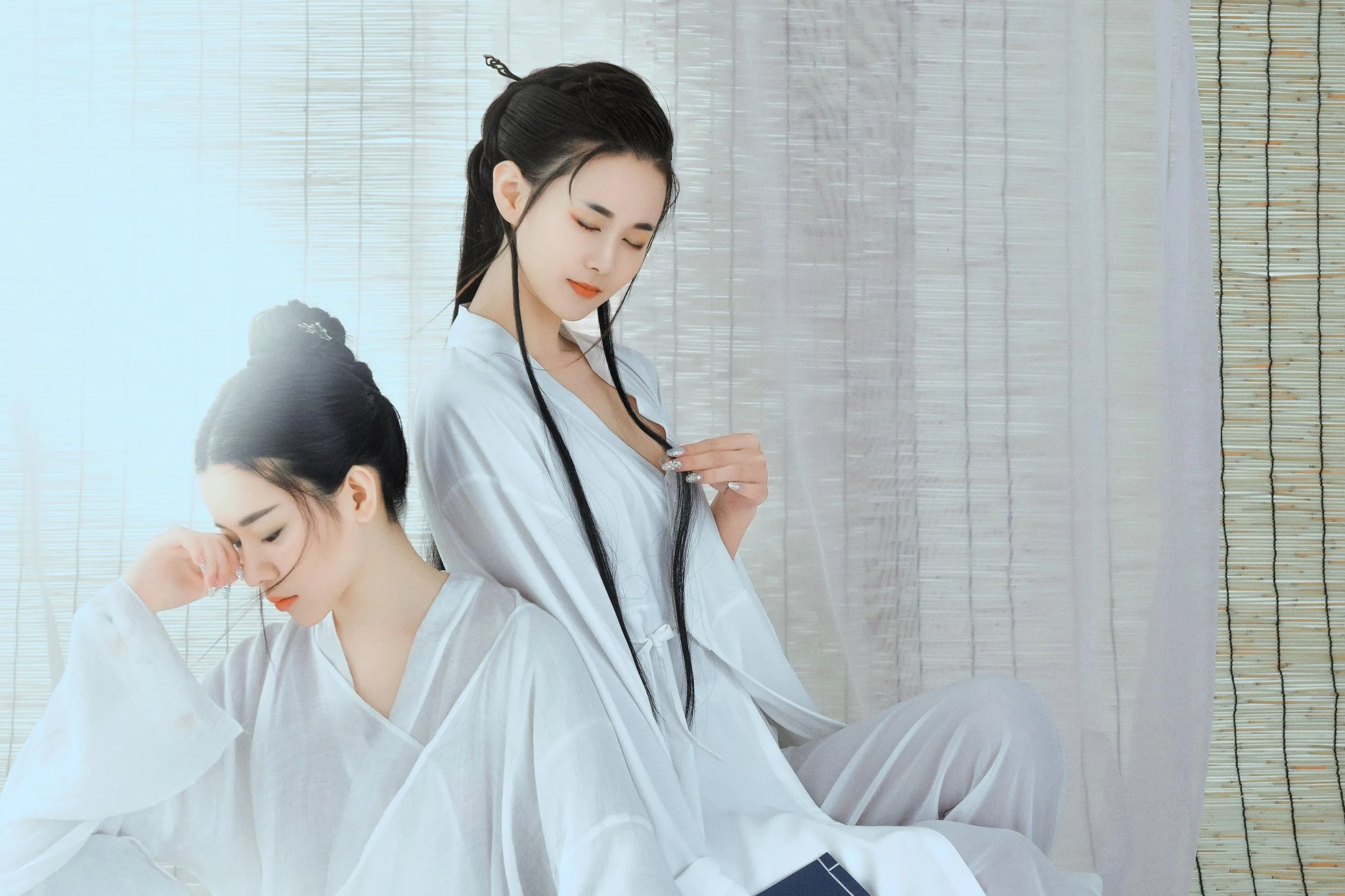[YITUYU艺图语]2022.01.29 双玉隐 欣宝 [19P]插图1